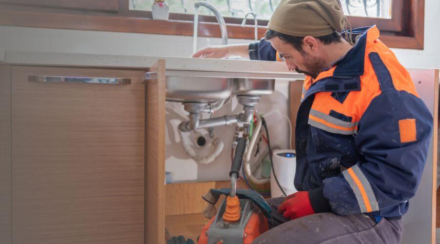 Professional emergency plumbing in Lynnville, TN